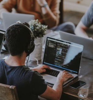 Software that feels effortless.